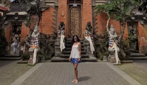 Trendy Tips for Travel Outfits